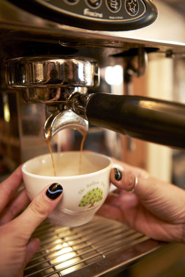 Preparing an expresso