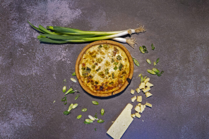 Large Cheese & Onion Quiche